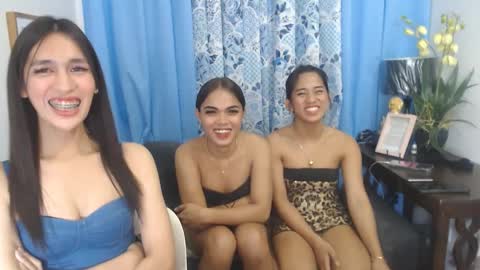 sexxyasian_selle4uxxx online show from January 13, 10:35 pm