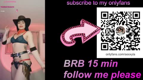Snapshot of sexxylady__ chatting on January 15, 2:02 pm Angie online show from January 15, 2:02 pm