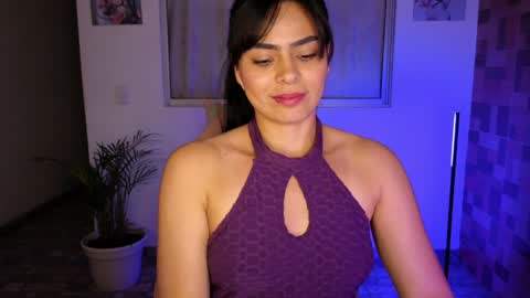 Snapshot of sexxylady__ chatting on January 22, 12:06 am Angie online show from January 22, 12:06 am