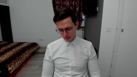 Sexxymuscles4U online show from January 29, 6:22 am