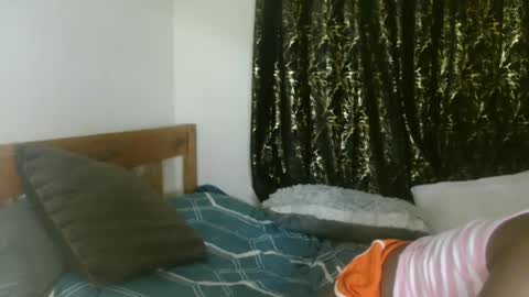 sexxypritty online show from November 17, 7:38 pm