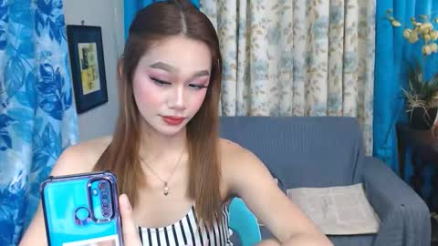 sexxyyesladyboyxxxx online show from November 16, 4:36 am