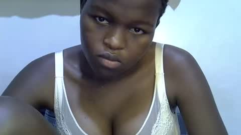 sexy_alia6 online show from February 13, 10:24 pm