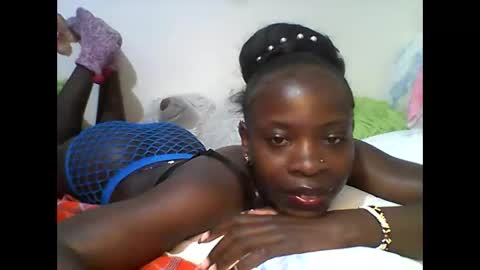 Ann online show from November 28, 4:03 pm