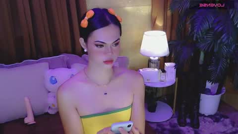 Snapshot of sexy_blairxx chatting on March 4, 12:39 am blair online show from March 4, 12:39 am