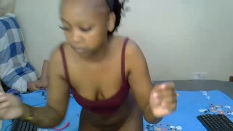 sexy_bluegirl online show from July 12, 10:07 am