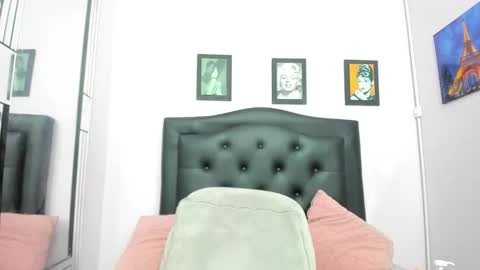 sexy_candy18x online show from March 14, 12:58 am