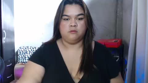Snapshot of sexy_devotion chatting on February 23, 11:58 pm ALFREA online show from February 23, 11:58 pm