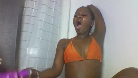 Mira online show from March 18, 7:20 pm