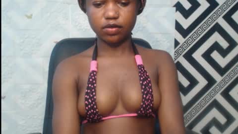 Angela online show from October 1, 6:51 pm