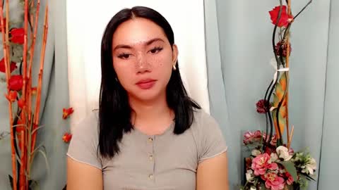 Snapshot of sexy_hannahxx chatting on March 5, 12:27 am HANNAH online show from March 5, 12:27 am