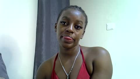 Linda online show from June 26, 10:59 pm