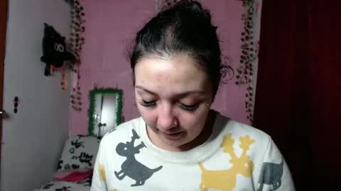 Snapshot of sexy_lolas chatting on February 26, 3:03 am sexy lolas online show from February 26, 3:03 am