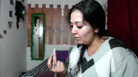 Snapshot of sexy_lolas chatting on February 2, 6:58 am sexy lolas online show from February 2, 6:58 am