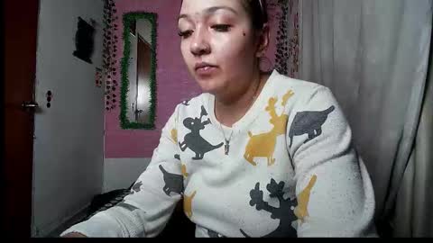 sexy lolas online show from February 1, 3:36 am