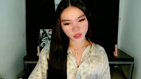 Snapshot of sexy_mikaxoxo chatting on February 26, 11:11 am mika online show from February 26, 11:11 am