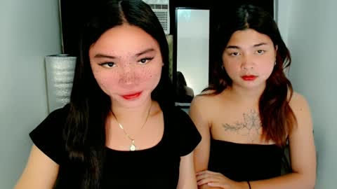 Snapshot of sexy_mikaxoxo chatting on March 11, 4:41 am mika online show from March 11, 4:41 am