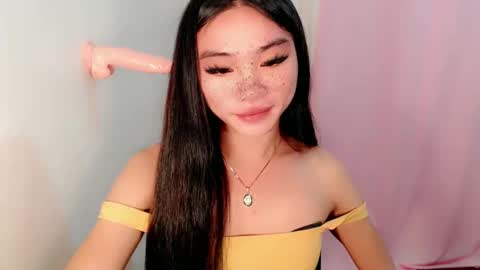 Snapshot of sexy_mikaxoxo chatting on February 25, 1:10 pm mika online show from February 25, 1:10 pm