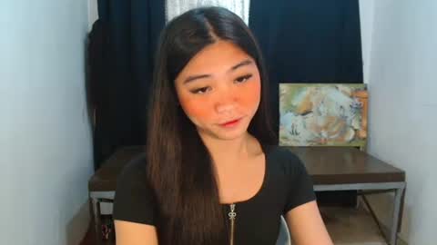 Snapshot of sexy_mikaxoxo chatting on September 8, 2:38 pm mika online show from September 8, 2:38 pm
