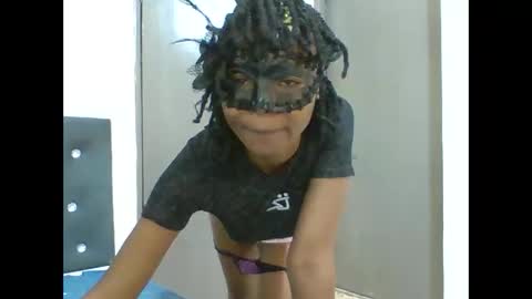 mimi online show from March 8, 12:09 pm