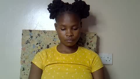 Molyne online show from March 21, 6:30 am