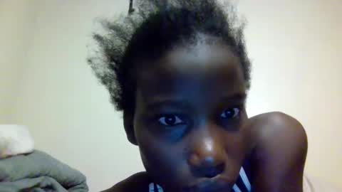 sexy_petittie online show from October 7, 2:40 am