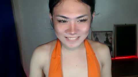 Snapshot of sexy_rc18 chatting on January 22, 2:48 am RC online show from January 22, 2:48 am