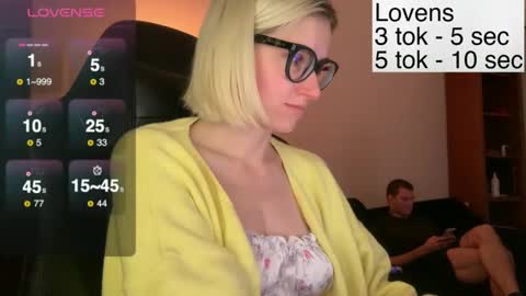 Sexy-Sweets online show from November 11, 5:15 pm