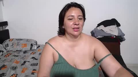 janel online show from May 14, 4:32 am