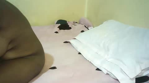 Snapshot of sexy_tiffah33 chatting on January 23, 11:58 pm Tiffah online show from January 23, 11:58 pm