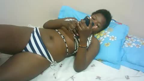 Snapshot of sexy_tiffah33 chatting on February 26, 7:55 am Tiffah online show from February 26, 7:55 am