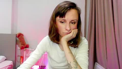 Mandy Green online show from May 12, 9:02 pm