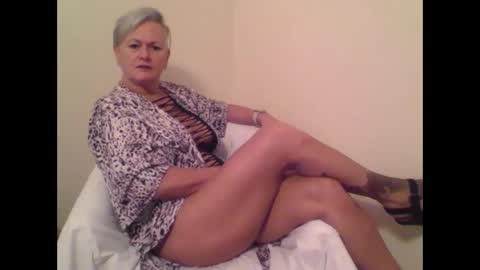 Sexy GILF Allie Kay online show from January 1, 8:26 pm