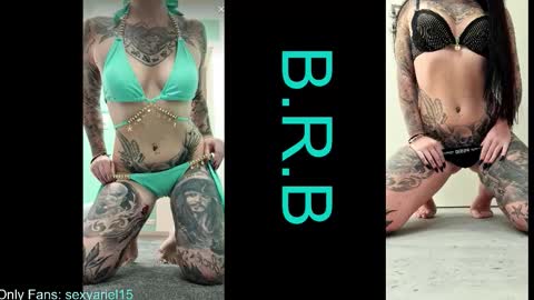 Snapshot of sexyariel15 chatting on September 17, 12:19 pm SexyAriel15 online show from September 17, 12:19 pm