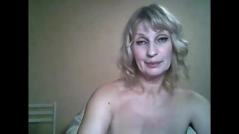 Snapshot of sexybabyforyou chatting on January 3, 2:32 am sexybabyforyou online show from January 3, 2:32 am