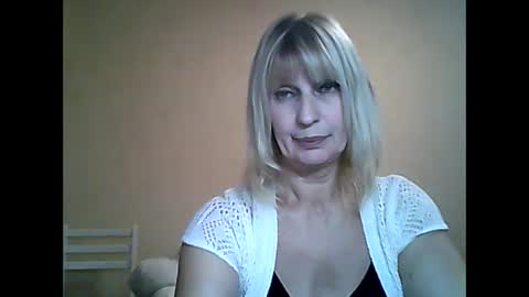 Snapshot of sexybabyforyou chatting on December 9, 11:26 am sexybabyforyou online show from December 9, 11:26 am