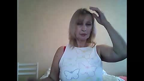 Snapshot of sexybabyforyou chatting on March 5, 6:44 am sexybabyforyou online show from March 5, 6:44 am