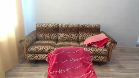 sexybeatriice online show from October 22, 6:38 am