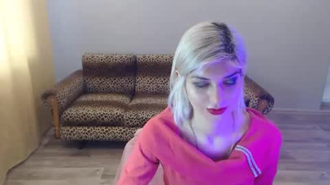 sexybeatriice online show from January 30, 7:18 am