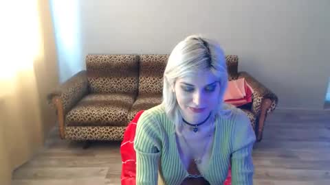 sexybeatriice online show from March 8, 10:11 am