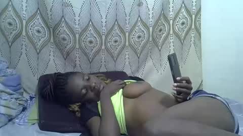 sexyboobies23 online show from October 30, 10:43 pm