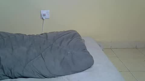 sexybooty_4545 online show from October 26, 3:44 pm