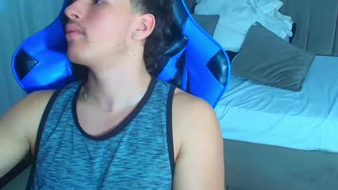 owen sky online show from September 25, 2:02 pm