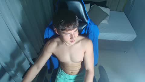 owen sky online show from October 6, 12:12 pm