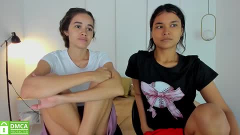 chanell and yina online show from February 11, 4:02 pm