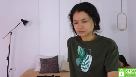 chanell and yina online show from October 18, 1:26 pm