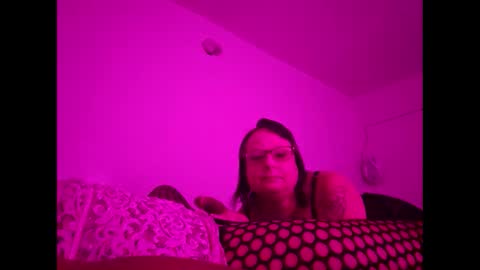 sexycpl1969 online show from September 26, 10:34 am