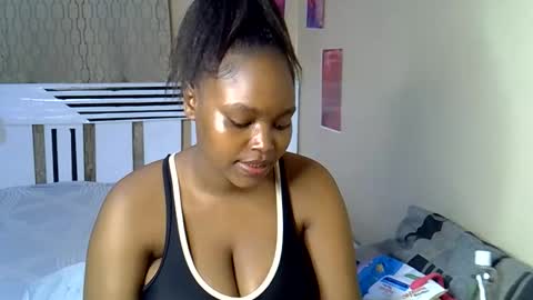 Nightnurse online show from May 23, 6:37 pm