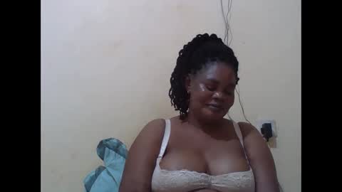 Snapshot of sexydove2 chatting on September 12, 6:54 pm EMILY online show from September 12, 6:54 pm