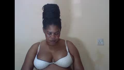 Snapshot of sexydove2 chatting on February 26, 6:59 pm EMILY online show from February 26, 6:59 pm